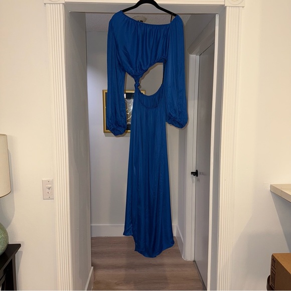Farm Rio Blue Satin Long Sleeve Cut Out Knot Royal Blue Midi Dress Sz Small NWT - Picture 9 of 16